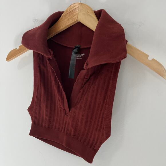 Urban Outfitters Out From Under Red Crop Top Size XS/Small - Picture 4 of 5